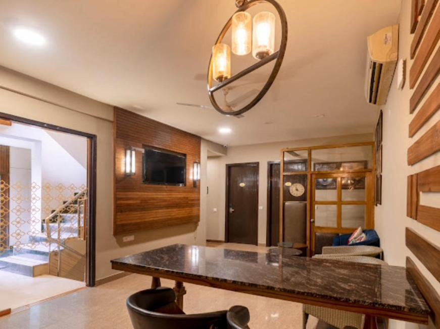 גורגאון Hotel Imperial Park Sector 45 מראה חיצוני תמונה