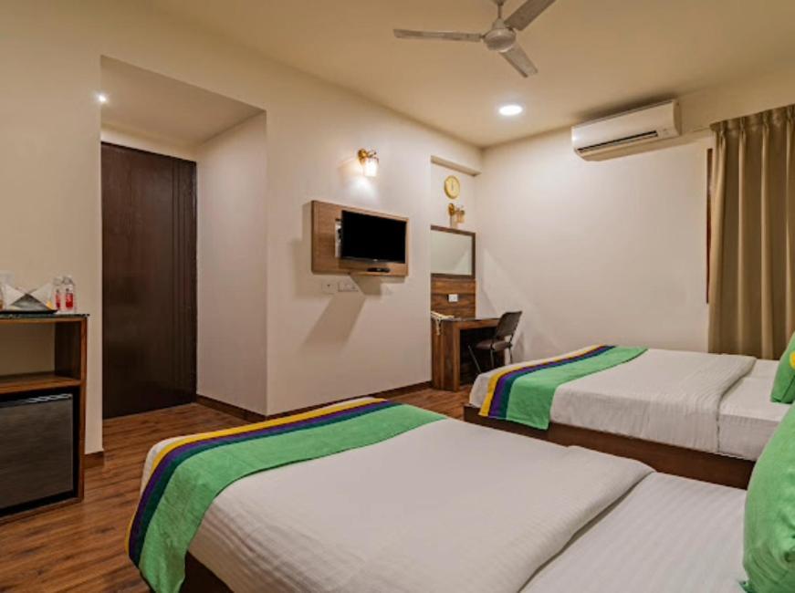 גורגאון Hotel Imperial Park Sector 45 מראה חיצוני תמונה